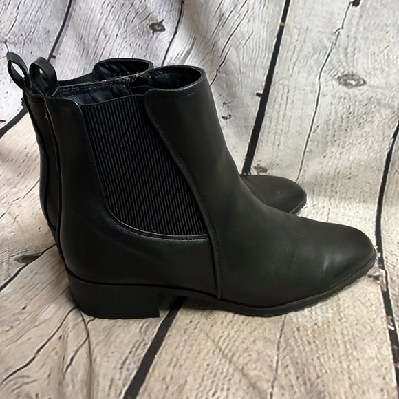 AK Anne Klein‎ Women’s Cara iFlex Black Zipper Heeled Boot Booties Size 9.5 GUC - Picture 3 of 10